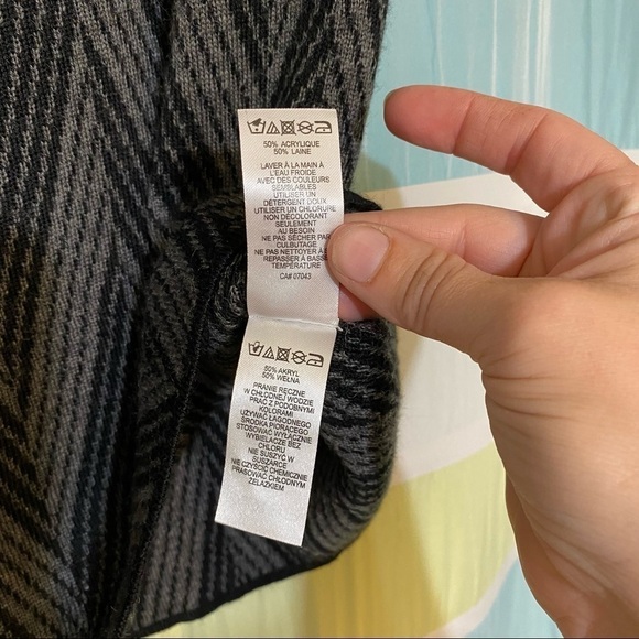 Willi Smith Knit Skirt Chevron Black & Gray Sz Large - Picture 3 of 7